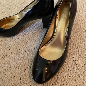 Coach 3” black patent leather pumps